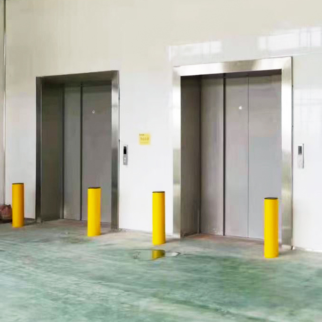 Flexible Safety Bollard