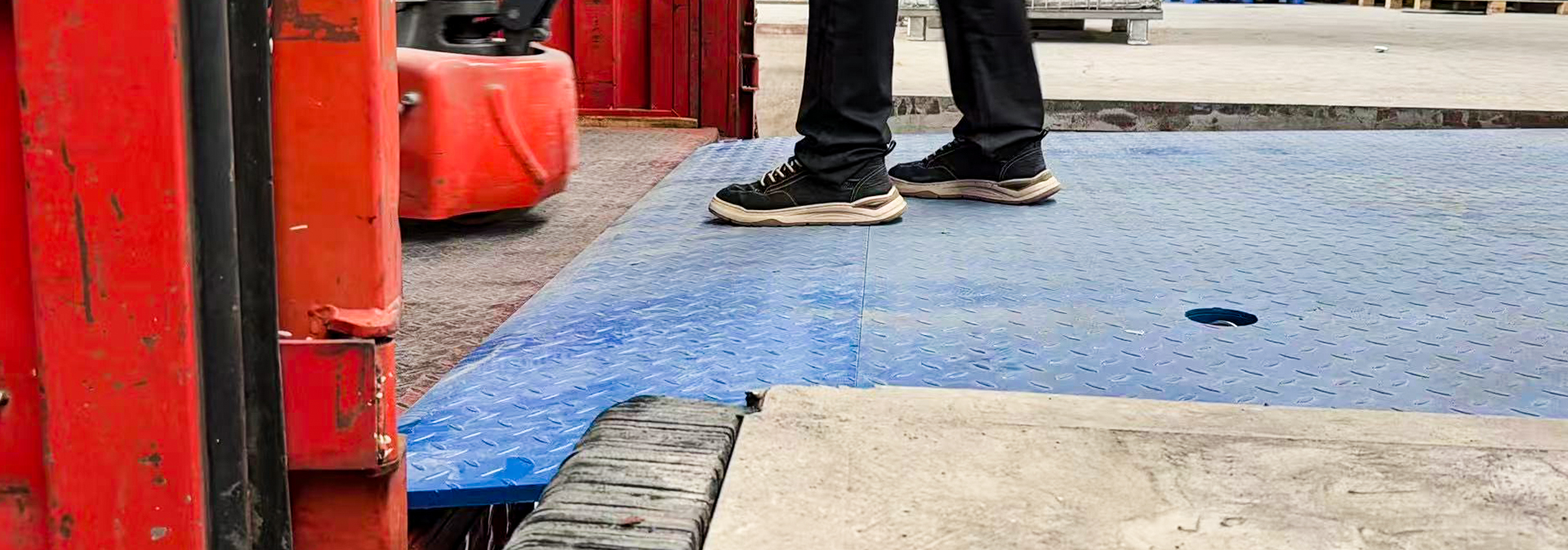 dock-leveler-1.jpg