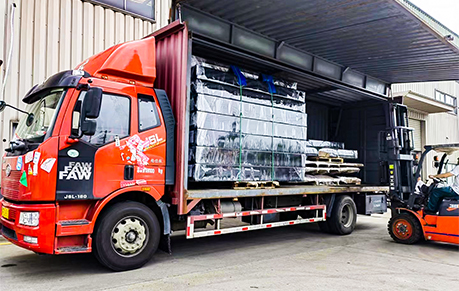 Loading Dock Safety Checklist: A Practical Guide for Warehouse Manager